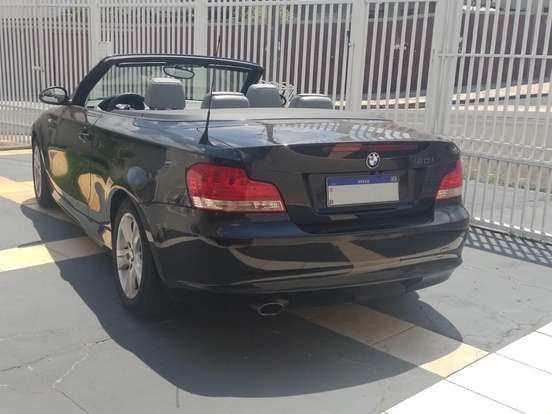 BMW-120i-2009