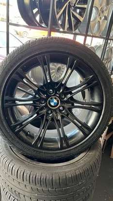 BMW-320i-2014