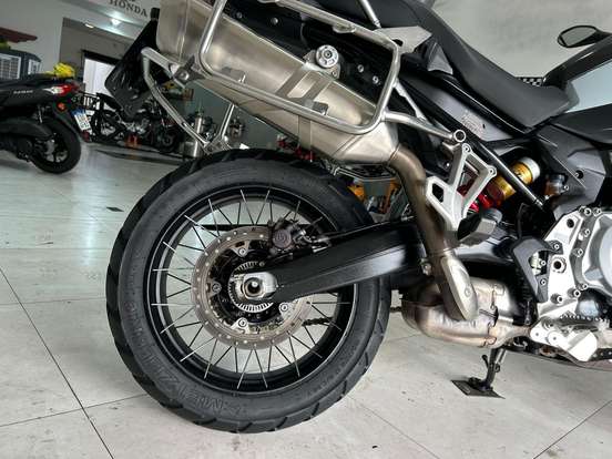 BMW-F 850 GS ADVENTURE PREMIUM BMW-F 850 GS ADVENTURE PREMIUM-2019