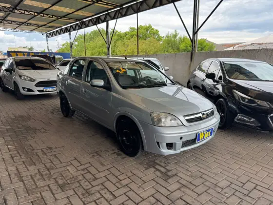 CHEVROLET CORSA 1.4 MPFI PREMIUM SEDAN 8V FLEX 4P MANUAL