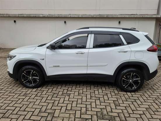 CHEVROLET-TRACKER-2020