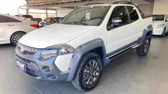 FIAT STRADA 1.8 MPI ADVENTURE CD 16V FLEX 3P MANUAL FIAT STRADA 1.8 MPI ADVENTURE CD 16V FLEX 3P MANUAL