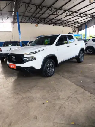 FIAT TORO 1.3 TURBO 270 FLEX ENDURANCE AT6