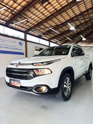 FIAT TORO 2.0 16V TURBO DIESEL VOLCANO 4WD AT9 FIAT TORO 2.0 16V TURBO DIESEL VOLCANO 4WD AT9