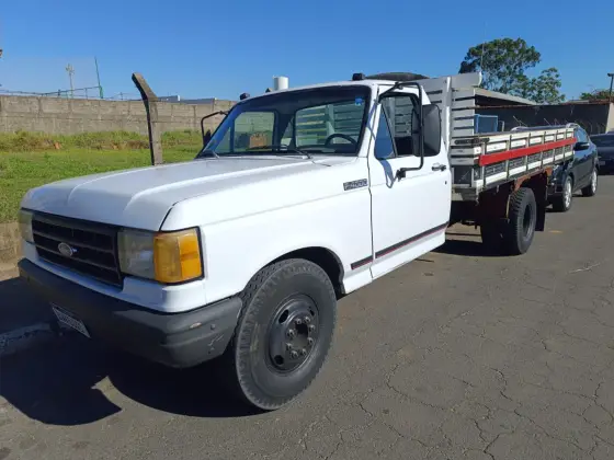 FORD F-4000 3.9 TURBO INTERCOOLER DIESEL 2P MANUAL