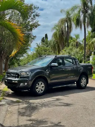FORD RANGER 3.2 LIMITED 4X4 CD 20V DIESEL 4P AUTOMÁTICO