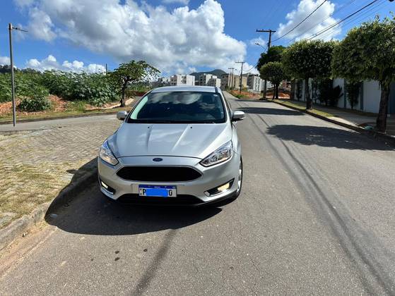 FORD FOCUS 2.0 SE PLUS 16V FLEX 4P POWERSHIFT