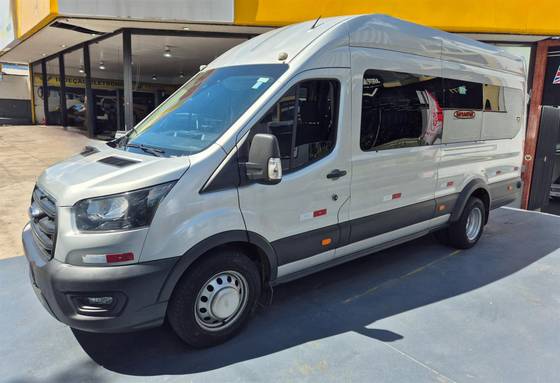 FORD TRANSIT 2.0 ECOBLUE DIESEL MINIBUS 17+1 460E AUTOMÁTICO