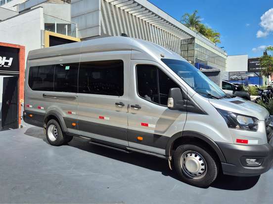 FORD-TRANSIT-2.0 ECOBLUE DIESEL MINIBUS 17+1 460E AUTOMÁTICO FORD-TRANSIT-2024