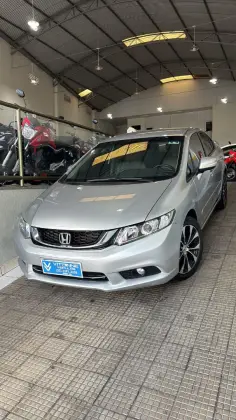 HONDA CIVIC 2.0 LXR 16V FLEX 4P AUTOMÁTICO HONDA CIVIC 2.0 LXR 16V FLEX 4P AUTOMÁTICO