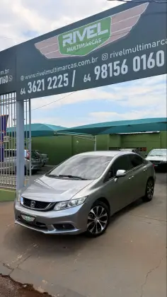 HONDA CIVIC 2.0 LXR 16V FLEX 4P AUTOMÁTICO HONDA CIVIC 2.0 LXR 16V FLEX 4P AUTOMÁTICO
