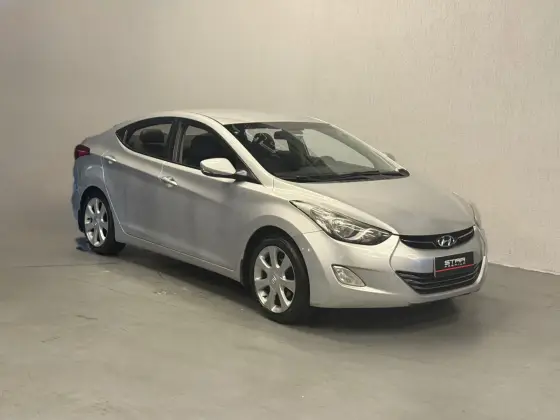 HYUNDAI ELANTRA 1.8 GLS 16V GASOLINA 4P AUTOMÁTICO