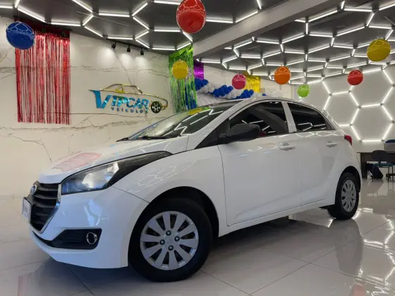 HYUNDAI HB20 1.0 5 ANOS 12V FLEX 4P MANUAL HYUNDAI HB20 1.0 5 ANOS 12V FLEX 4P MANUAL