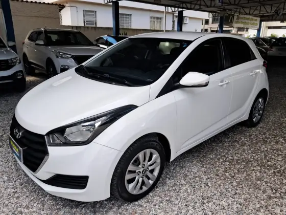 HYUNDAI HB20 1.6 COMFORT STYLE 16V FLEX 4P AUTOMÁTICO