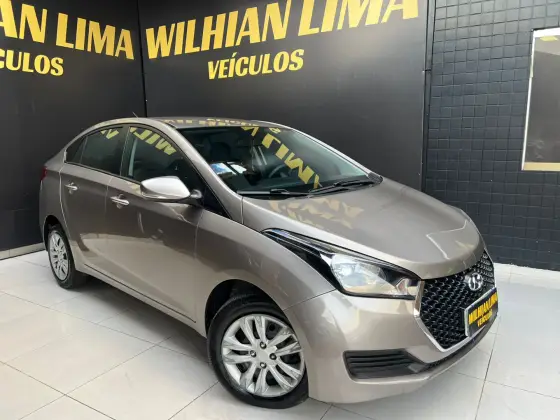 HYUNDAI HB20S 1.6 COMFORT PLUS 16V FLEX 4P AUTOMÁTICO