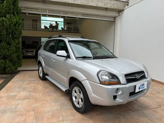 HYUNDAI TUCSON 2.0 MPFI GLS 16V 143CV 2WD FLEX 4P AUTOMÁTICO