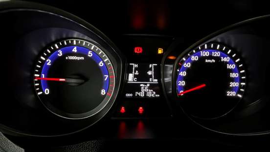 HYUNDAI-HB20-2015
