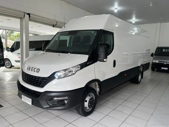 IVECO DAILY 2.3 TURBO DIESEL 30-130 FURGÃO MANUAL