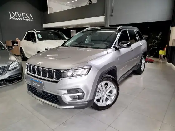 JEEP COMMANDER 1.3 T270 TURBO FLEX LONGITUDE AT6