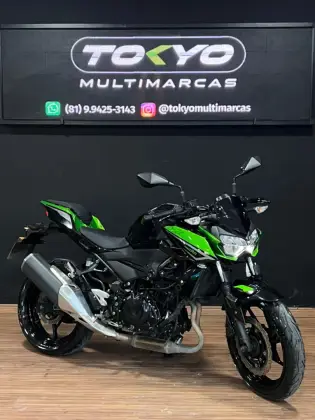 KAWASAKI Z400 