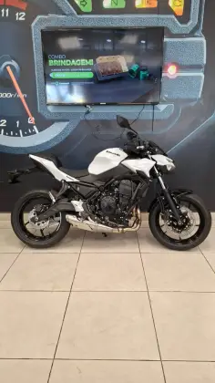 KAWASAKI Z650 ABS 
