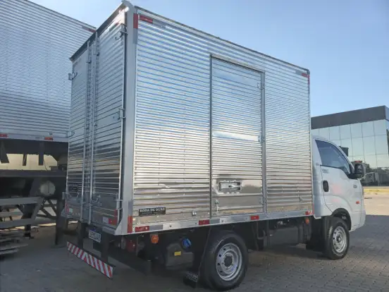 KIA-BONGO-2.5 TD DIESEL STD CS 4x4 MANUAL KIA-BONGO-2025