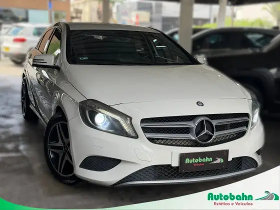 MERCEDES-BENZ A 200 1.6 TURBO URBAN 16V GASOLINA 4P AUTOMÁTICO MERCEDES-BENZ A 200 1.6 TURBO URBAN 16V GASOLINA 4P AUTOMÁTICO
