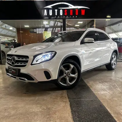 MERCEDES-BENZ GLA 200 1.6 CGI FLEX ADVANCE 7G-DCT