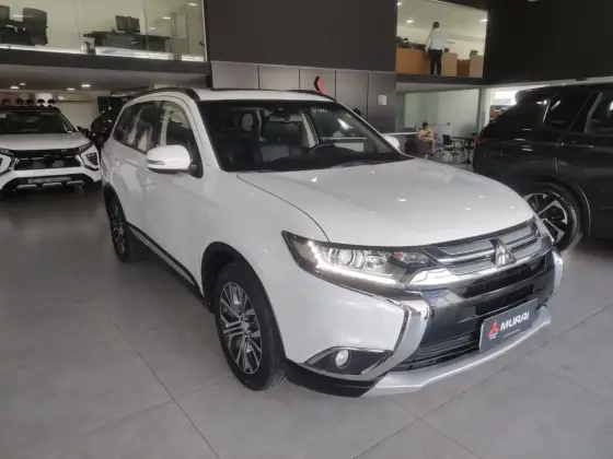 MITSUBISHI OUTLANDER 2.0 16V GASOLINA 4P AUTOMÁTICO