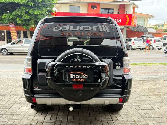 MITSUBISHI-PAJERO FULL-2013