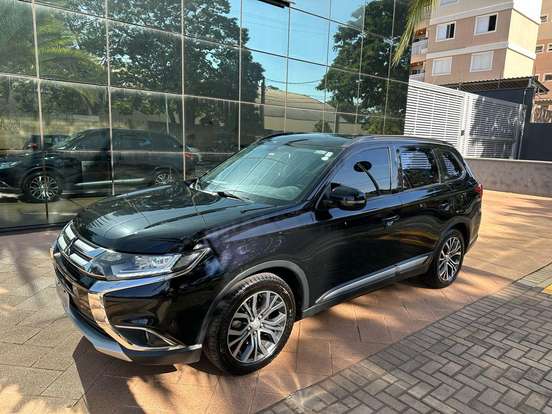 MITSUBISHI-OUTLANDER-2.0 16V GASOLINA 4P AUTOMÁTICO MITSUBISHI-OUTLANDER-2015