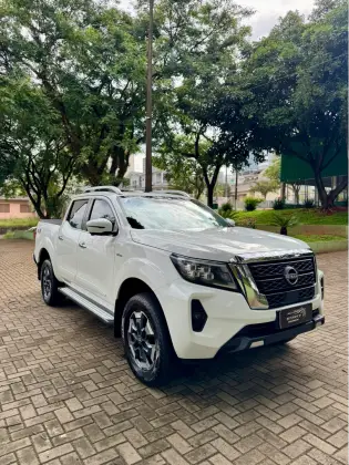 NISSAN FRONTIER 2.3 16V TURBO DIESEL ATTACK CD 4X4 AUTOMÁTICO