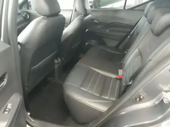 NISSAN-KICKS-2021