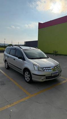NISSAN LIVINA 1.8 S 16V FLEX 4P AUTOMÁTICO