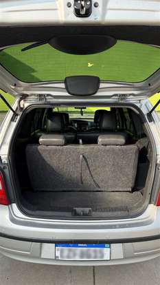 NISSAN-LIVINA-2011