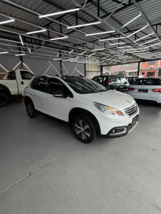 PEUGEOT 2008 1.6 16V FLEX GRIFFE 4P AUTOMÁTICO PEUGEOT 2008 1.6 16V FLEX GRIFFE 4P AUTOMÁTICO
