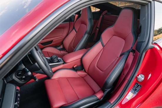 PORSCHE-911-2025