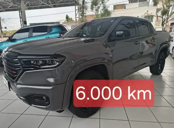 RAM RAMPAGE 2.0 HURRICANE 4 TURBO GASOLINA R/T 4X4 AUTOMÁTICO