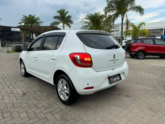 RENAULT SANDERO 1.6 DYNAMIQUE 8V FLEX 4P MANUAL