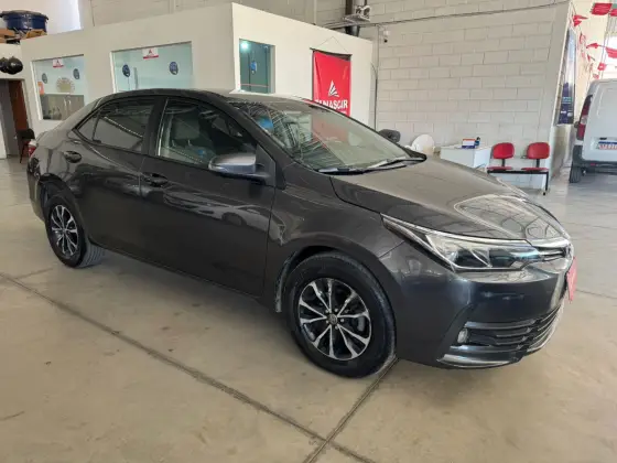 TOYOTA COROLLA 1.8 GLI 16V FLEX 4P AUTOMÁTICO