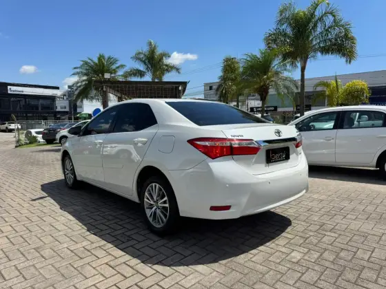 TOYOTA COROLLA 1.8 GLI 16V FLEX 4P AUTOMÁTICO