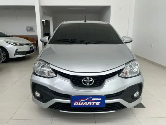 TOYOTA ETIOS 1.5 XLS SEDAN 16V FLEX 4P AUTOMÁTICO