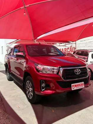 TOYOTA HILUX 2.8 SR 4X4 CD 16V DIESEL 4P AUTOMÁTICO