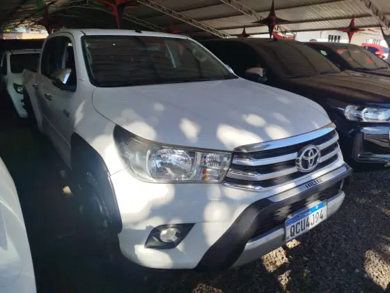 TOYOTA HILUX 2.8 SRV 4X4 CD 16V DIESEL 4P AUTOMÁTICO