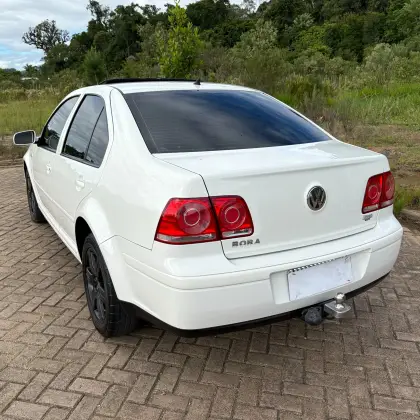 VOLKSWAGEN BORA 2.0 MI 8V FLEX 4P AUTOMÁTICO