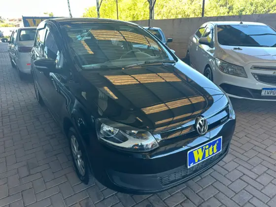 VOLKSWAGEN FOX 1.0 MPI BLUEMOTION 12V FLEX 4P MANUAL VOLKSWAGEN FOX 1.0 MPI BLUEMOTION 12V FLEX 4P MANUAL
