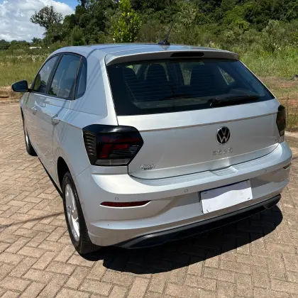 VOLKSWAGEN POLO 1.0 170 TSI COMFORTLINE AUTOMÁTICO