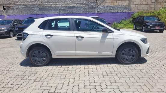 VOLKSWAGEN-POLO-2024