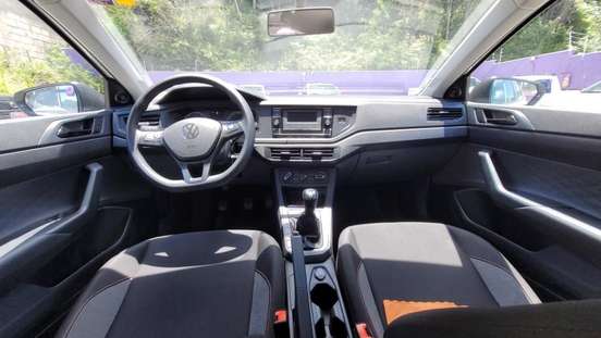 VOLKSWAGEN-POLO-2024