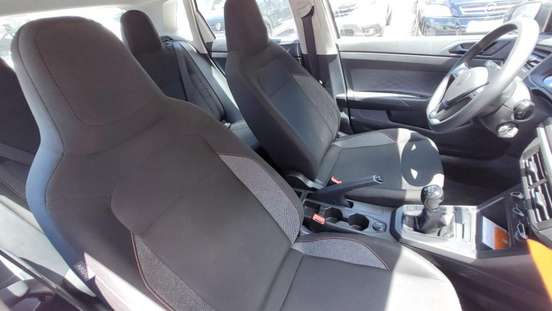 VOLKSWAGEN-POLO-2024